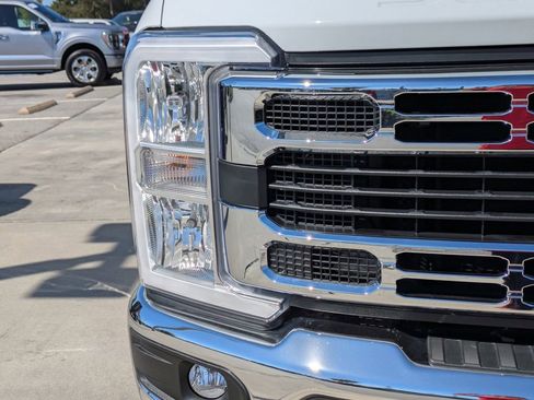 New 2025 Ford F350 XL w/ XL Chrome Package image 10