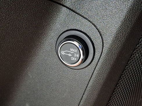 Used 2021 GMC Acadia SLE w/ Driver Convenience Package image 23