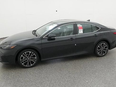 New 2026 Toyota Camry XLE image 2