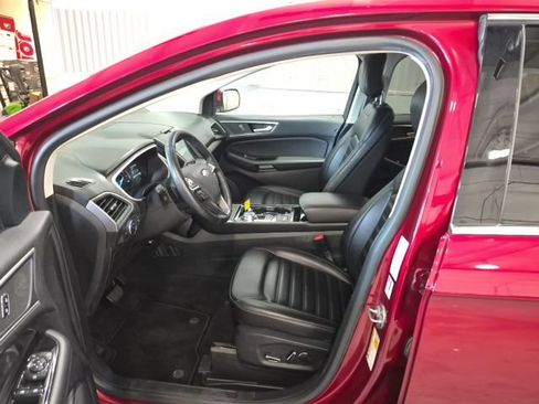 Used 2019 Ford Edge SEL w/ Convenience Package AWD/4WD image 9