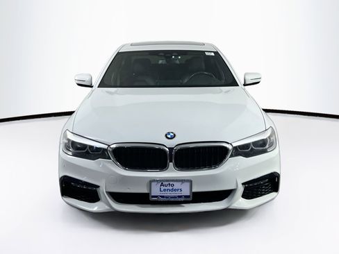 Used 2018 BMW 530i xDrive image 2