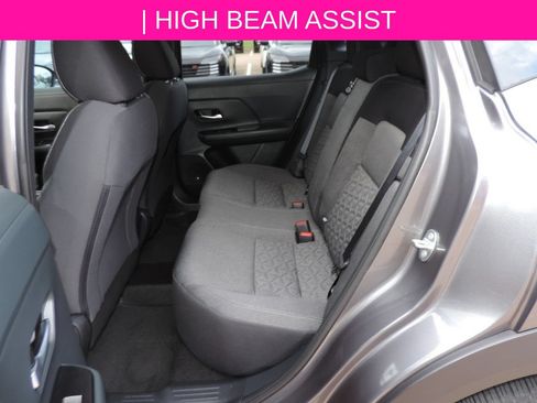 Certified 2025 Nissan Kicks SV FWD image 19