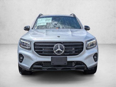 New 2026 Mercedes-Benz GLB 250 4MATIC image 6