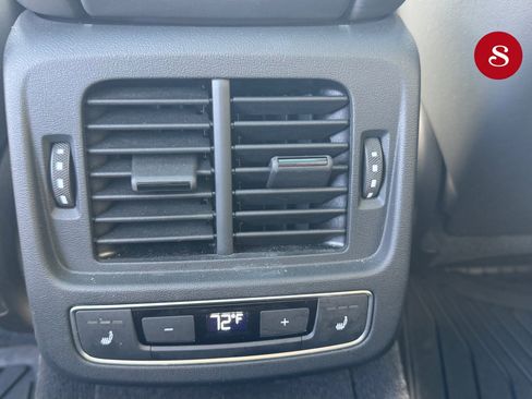 Used 2023 Audi e-tron GT Premium Plus w/ Performance Package image 19