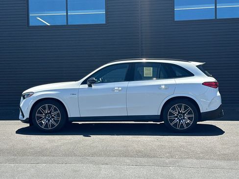 Used 2025 Mercedes-Benz GLC 43 AMG 4MATIC image 3