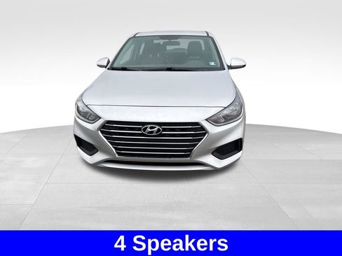 Used 2022 Hyundai Accent SE image 4