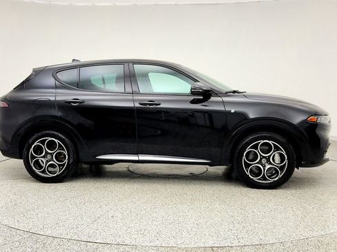 Used 2024 Alfa Romeo Tonale Ti AWD/4WD image 4
