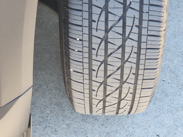 Used 2026 Chevrolet Equinox LT FWD image 18