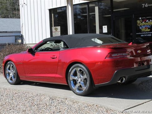 Used 2015 Chevrolet Camaro SS w/ RS Package RWD image 8