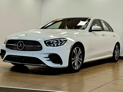 Used 2023 Mercedes-Benz E 350 4MATIC Sedan image 2