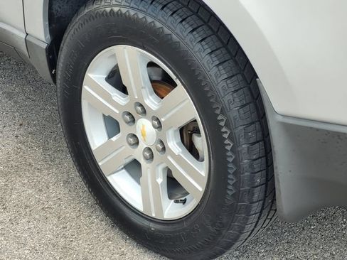Used 2009 Chevrolet Traverse LT FWD image 7
