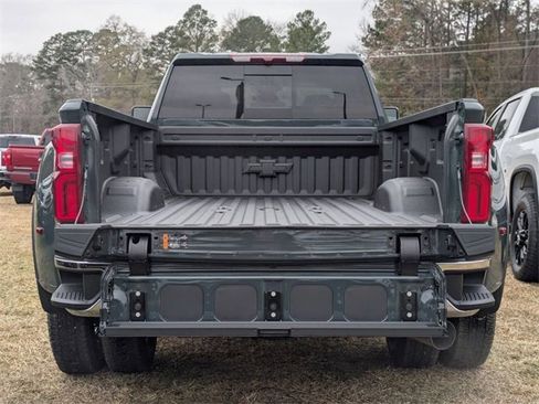 New 2026 Chevrolet Silverado 3500 LT w/ All Star Edition image 29