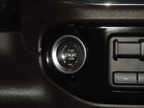 Used 2024 Chevrolet Silverado 3500 High Country w/ Technology Package AWD/4WD image 38