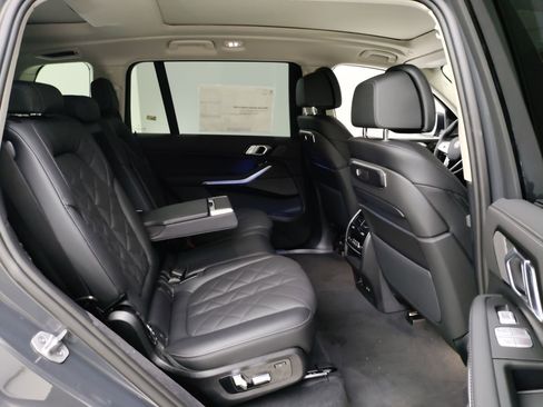New 2026 BMW X7 xDrive40i image 25