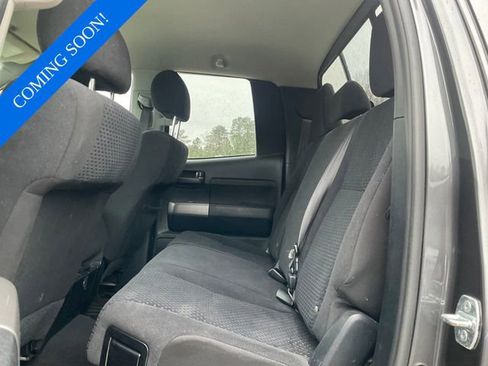 Used 2012 Toyota Tundra 4x4 Double Cab w/ Tow Pkg image 4