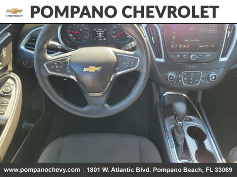 Used 2024 Chevrolet Malibu LT image 14