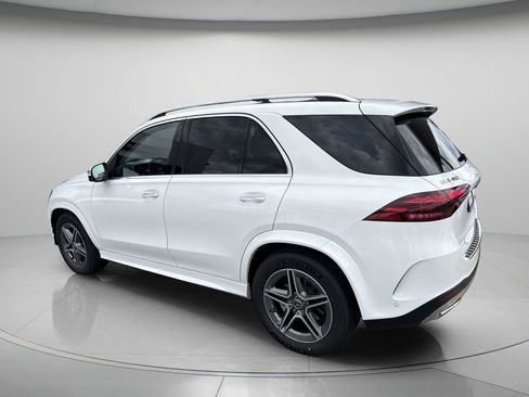 Certified 2026 Mercedes-Benz GLE 450 4MATIC image 3