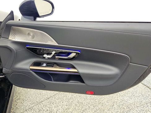 Used 2022 Mercedes-Benz SL 63 AMG 4MATIC w/ Driver Assistance Package image 24