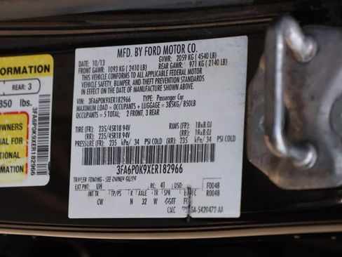 Used 2014 Ford Fusion Titanium FWD image 18
