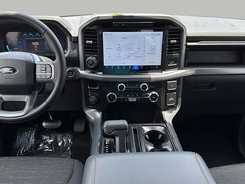 New 2025 Ford F150 XLT w/ Equipment Group 302A MID image 9