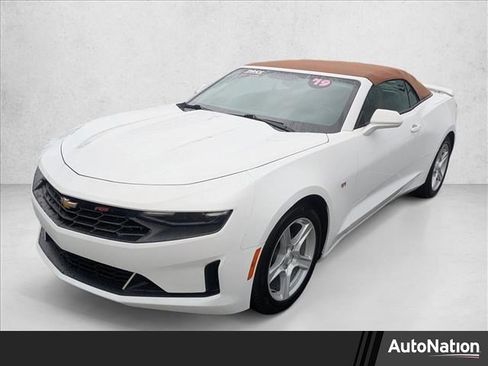 Used 2019 Chevrolet Camaro LT image 1