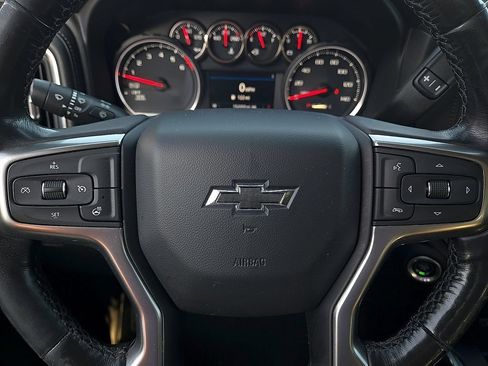 Used 2020 Chevrolet Silverado 1500 LT Trail Boss AWD/4WD image 19
