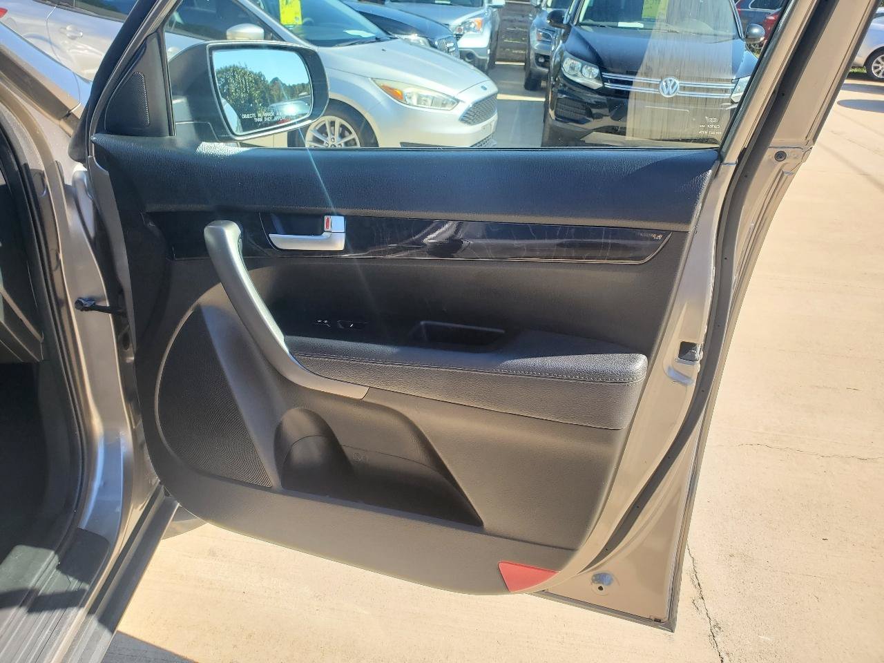 Used 2014 Kia Sorento LX FWD image 6