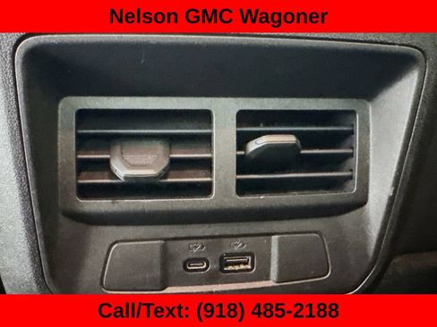 Used 2024 GMC Canyon AT4 AWD/4WD image 25