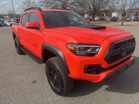 Used 2023 Toyota Tacoma TRD Pro image 7