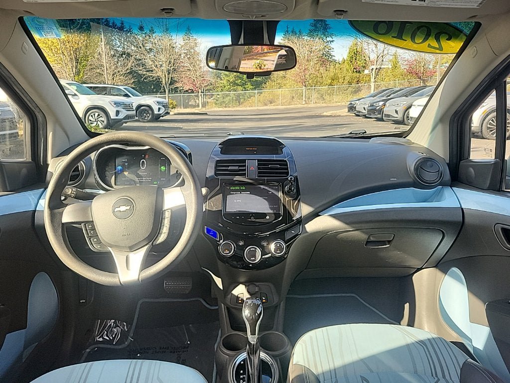 Used 2016 Chevrolet Spark LT FWD image 24