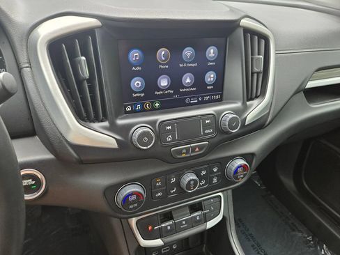 Used 2024 GMC Terrain SLT AWD/4WD image 27