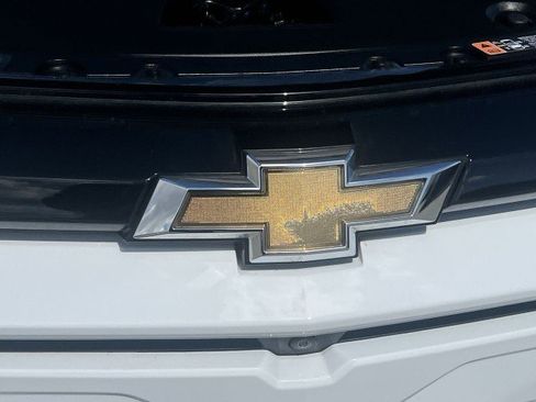 Used 2024 Chevrolet Blazer EV LT image 30