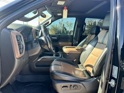 Used 2019 Chevrolet Silverado 1500 High Country w/ Technology Package image 10