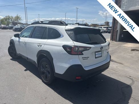 Used 2025 Subaru Outback Onyx Edition XT w/ Popular Package #2 image 5