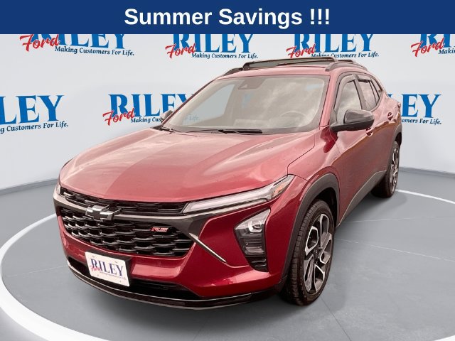 Used 2024 Chevrolet Trax RS w/ Driver Confidence Package FWD image 1