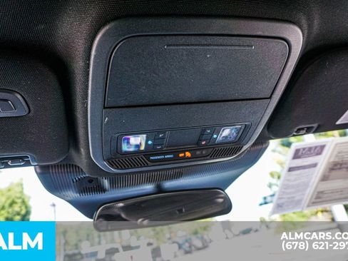 Used 2025 Ford Explorer ST-Line image 35