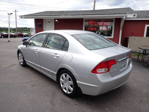 Used 2010 Honda Civic LX image 4