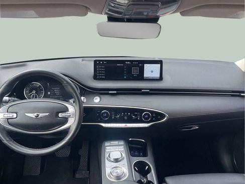 Used 2025 Genesis GV70 2.5T AWD/4WD image 15