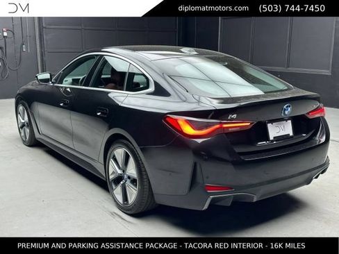 Used 2023 BMW i4 eDrive35 w/ Premium Package RWD image 5