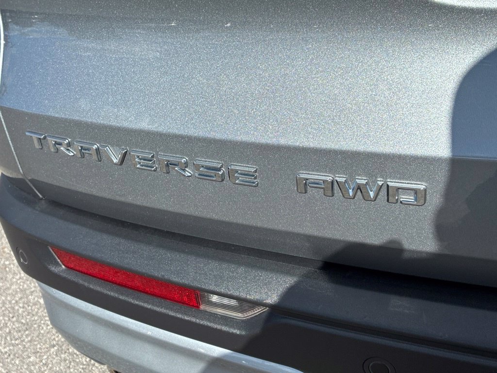 Used 2024 Chevrolet Traverse LT w/ Enhanced Driving Package AWD/4WD image 52
