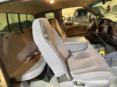 Used 2002 Dodge Ram 2500 Truck 4x4 Quad Cab image 16