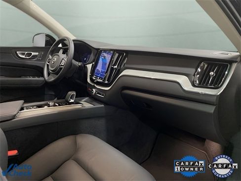 Used 2025 Volvo XC60 B5 Plus image 73