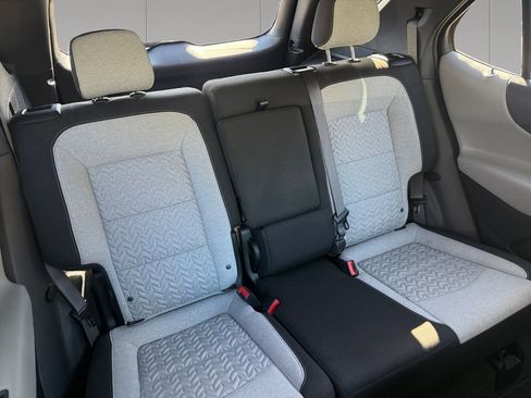 Used 2022 Chevrolet Equinox LS w/ LS Convenience Package AWD/4WD image 18