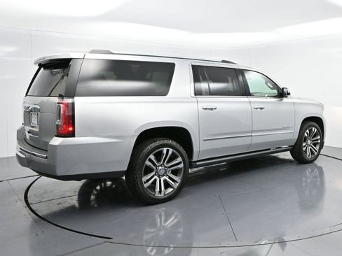 Used 2019 GMC Yukon XL Denali w/ Denali Ultimate Package image 7