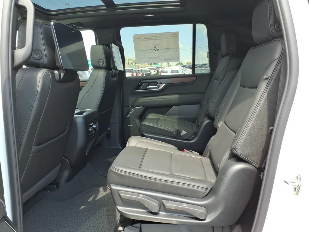 New 2026 GMC Yukon XL Denali w/ Advanced Technology Package AWD/4WD image 14