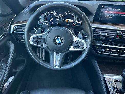 Used 2018 BMW 530i image 18