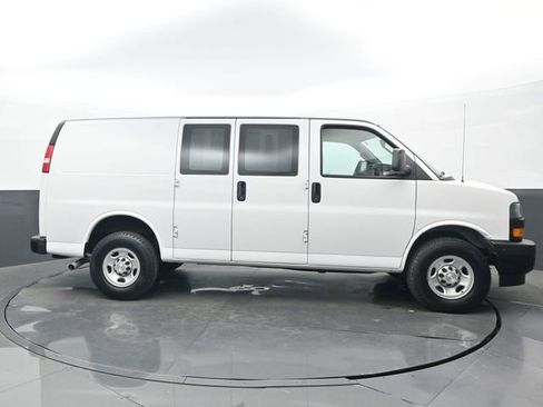 Used 2020 Chevrolet Express 2500 w/ Driver Convenience Package image 2