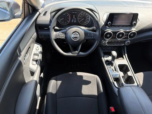 Used 2025 Nissan Sentra S FWD image 20