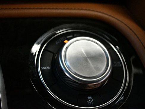 Used 2024 INFINITI QX80 Sensory AWD/4WD image 60