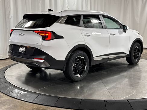 New 2026 Kia Sportage EX AWD/4WD image 12